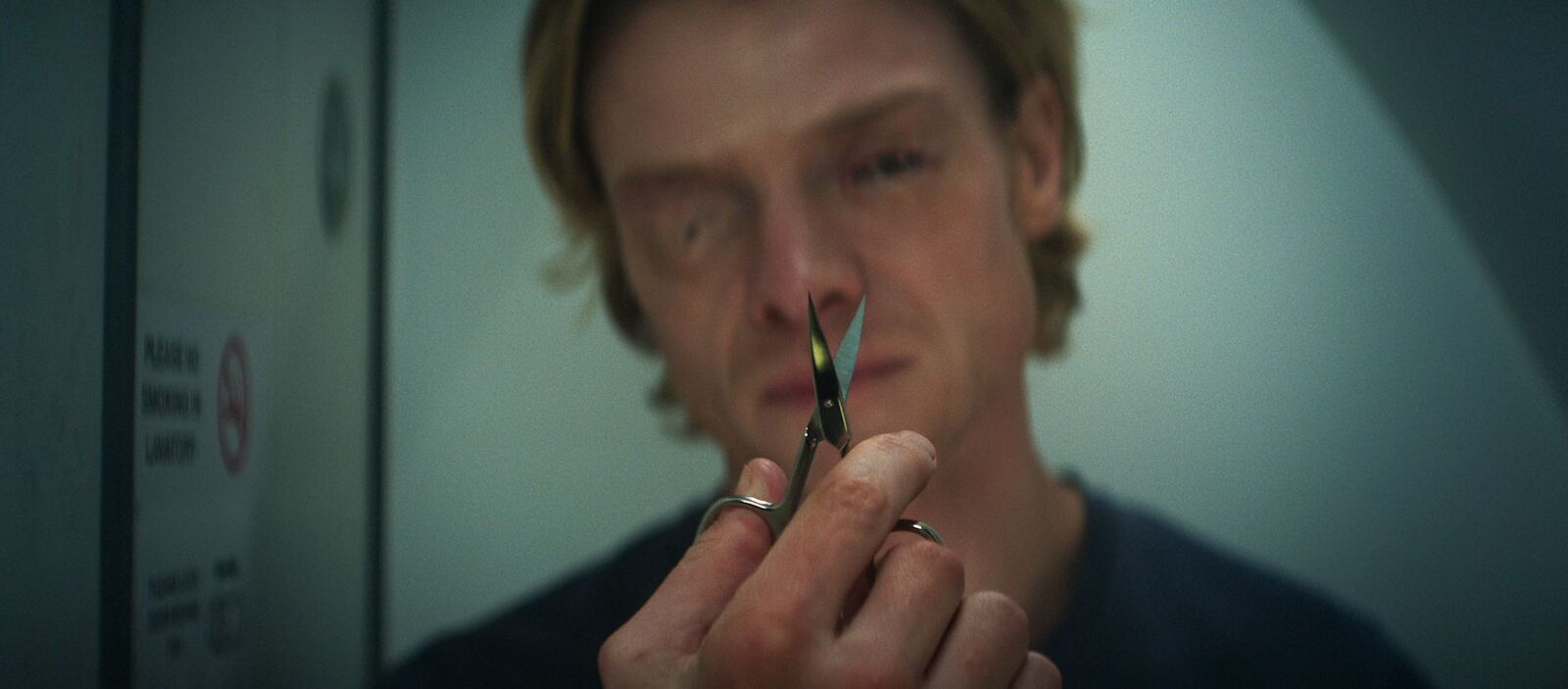 5201_still.jpg